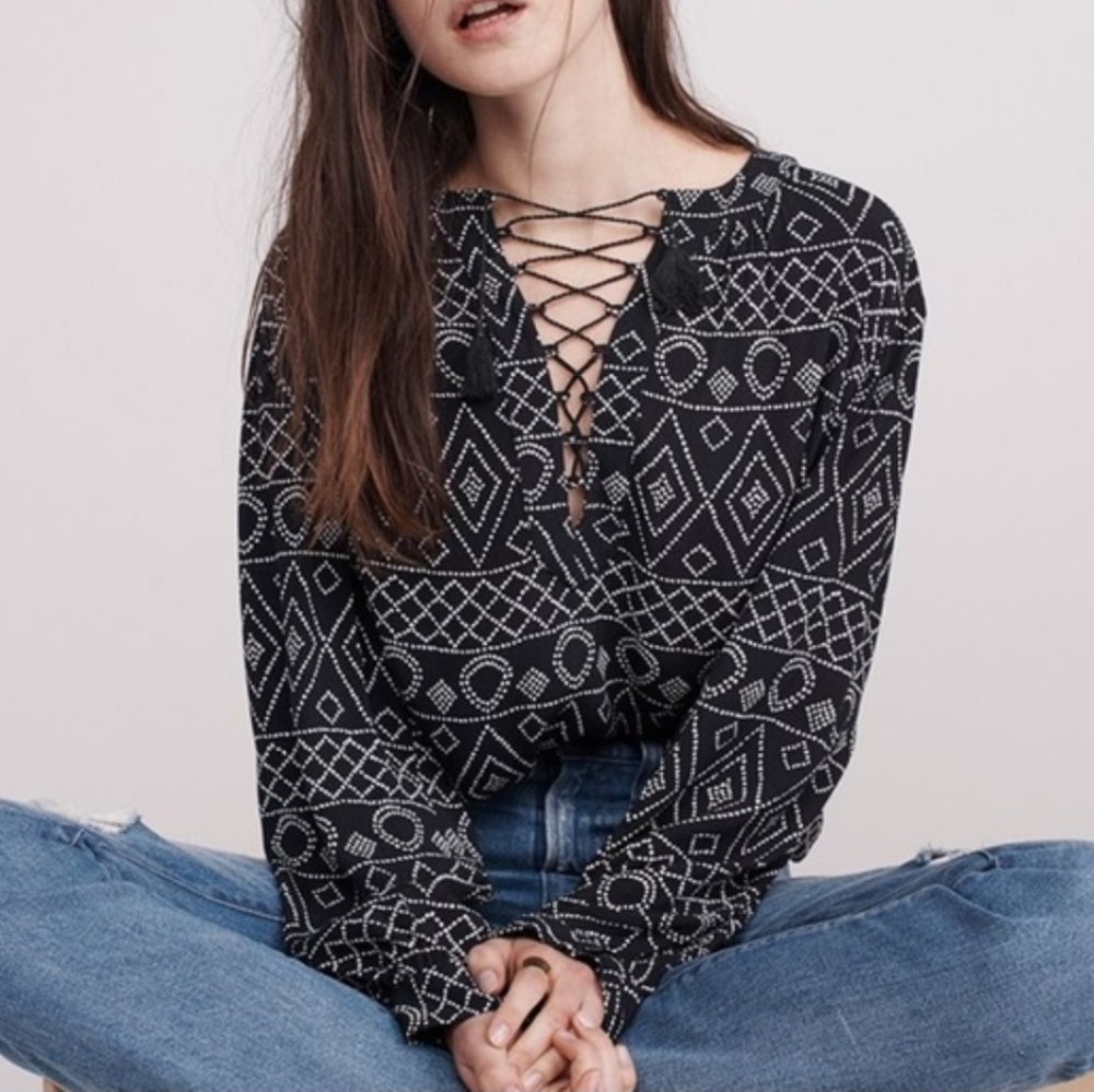 Madewell Lace Up Peasant Top in Caravan Print